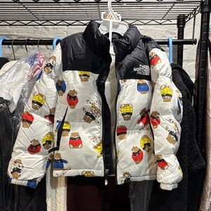 The North Face Kids' Bear Pattern Puffer Jacket - Black and White